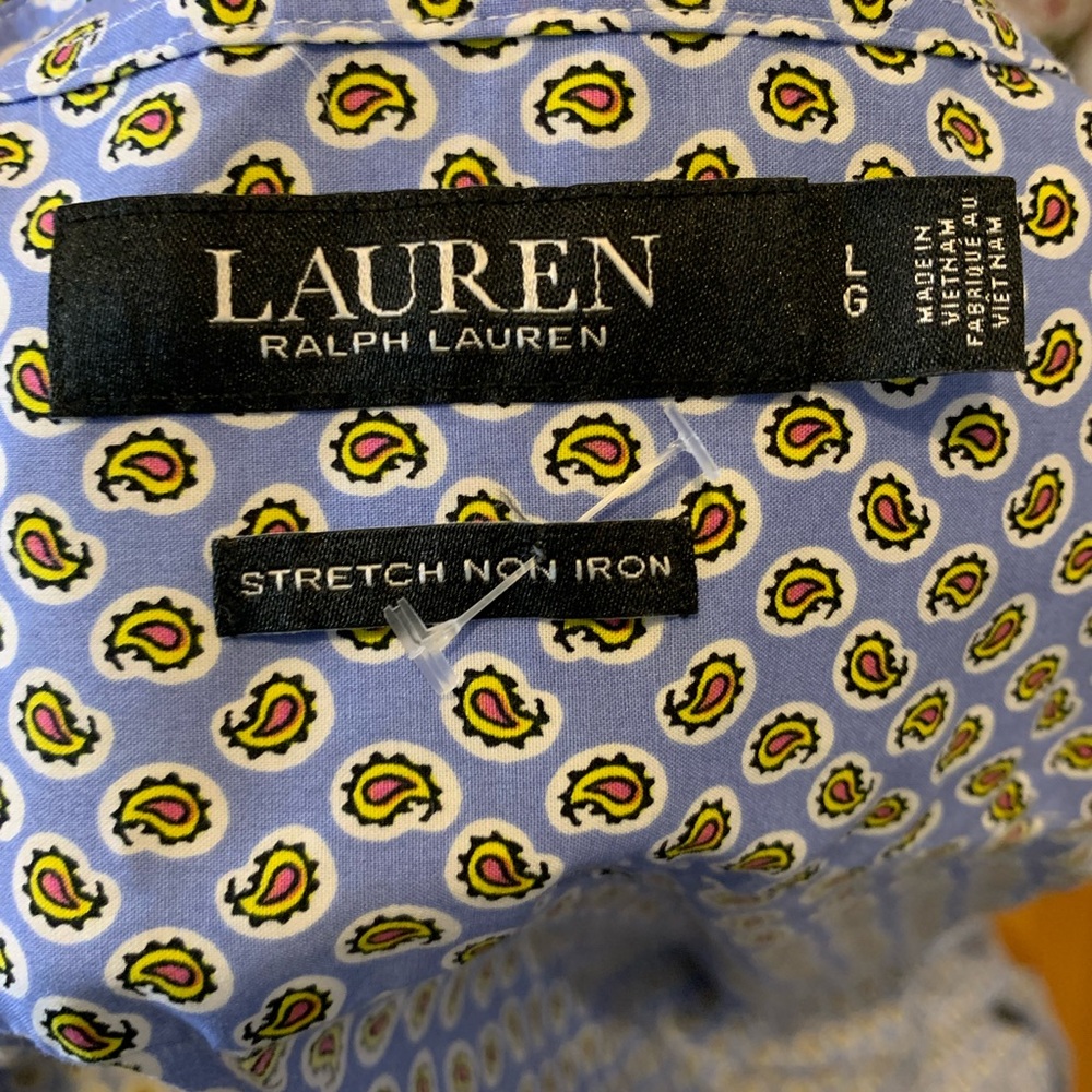 Stylish Blue Patterned Button-Up Shirt - image 4